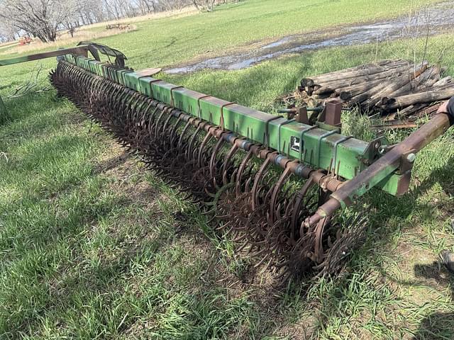 Image of John Deere 400 equipment image 1