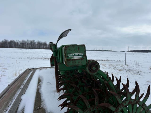 Image of John Deere 400 equipment image 2