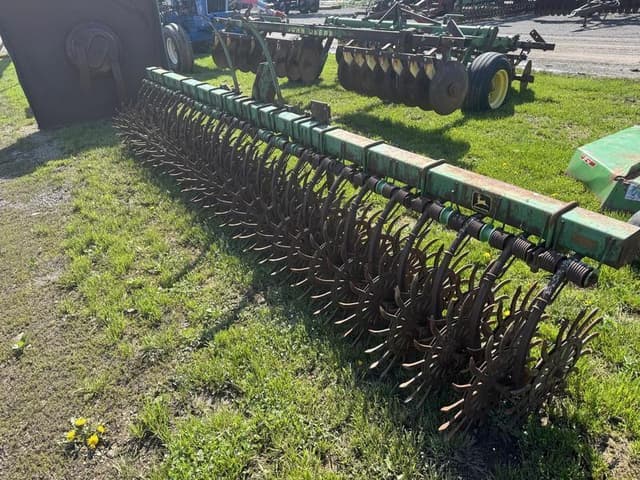 Image of John Deere 400 equipment image 3