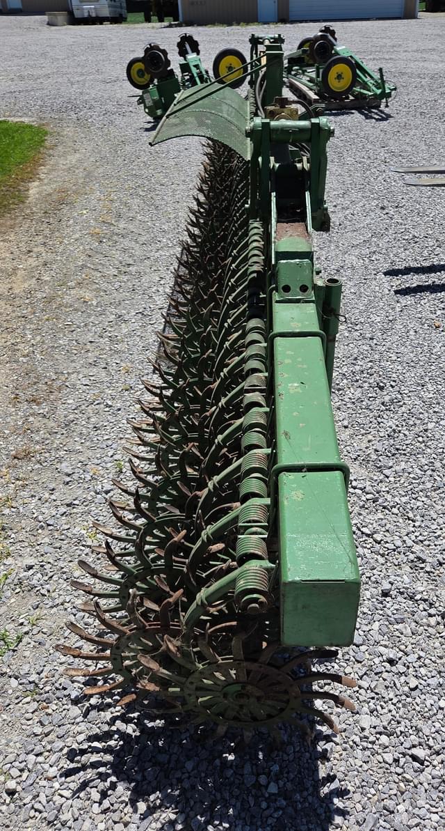 Image of John Deere 400 equipment image 1