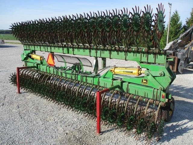 Image of John Deere 400 equipment image 2