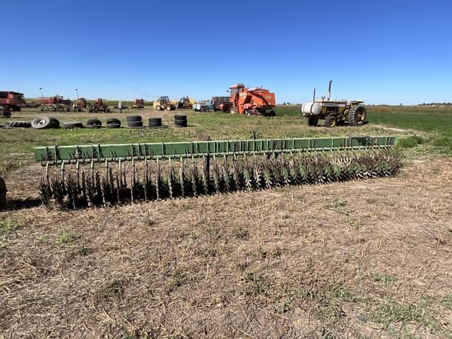 Image of John Deere 400 equipment image 3