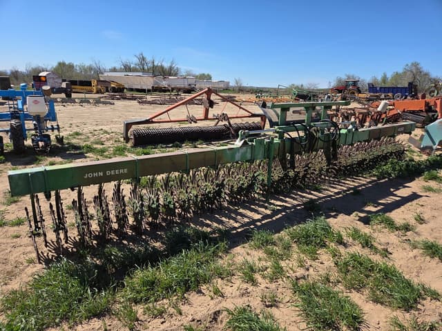 Image of John Deere 400 equipment image 2