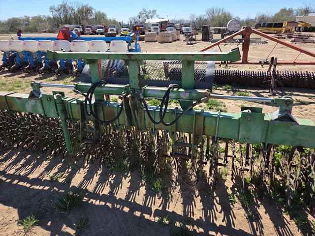 Image of John Deere 400 equipment image 1