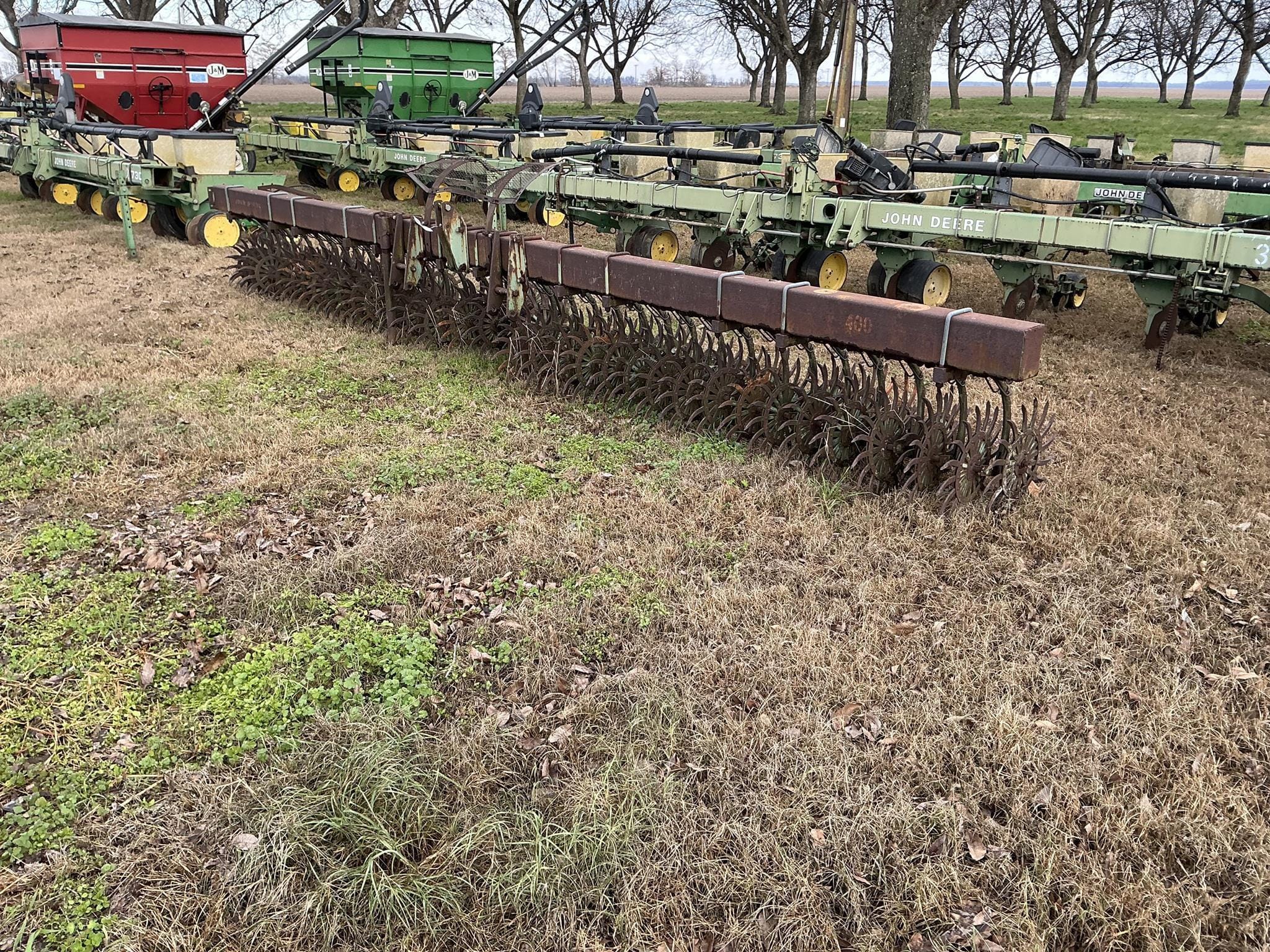 John Deere 400 Equipment Image0