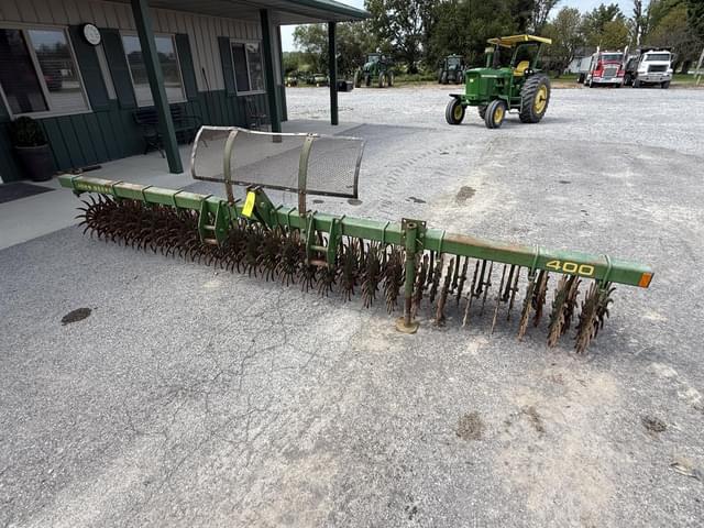 Image of John Deere 400 equipment image 3