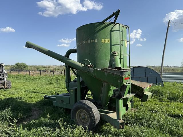 Image of John Deere 400 equipment image 4
