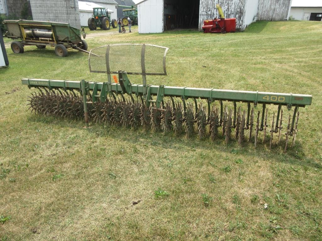 Main image John Deere 400