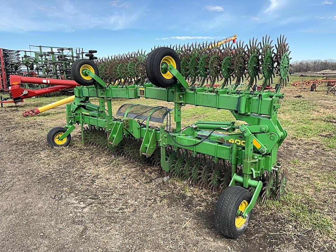 Image of John Deere 400 Primary image