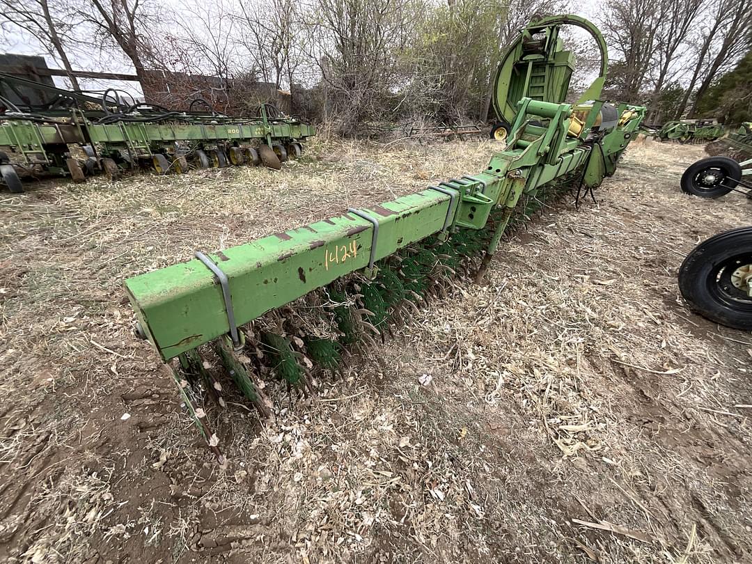 Image of John Deere 400 Primary image