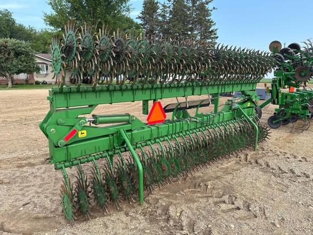 Image of John Deere 400 equipment image 1