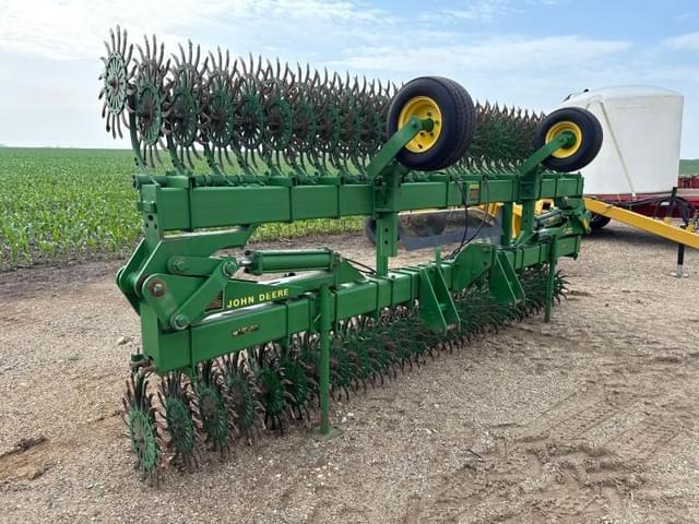 Image of John Deere 400 equipment image 3