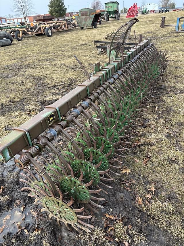 Image of John Deere 400 equipment image 3