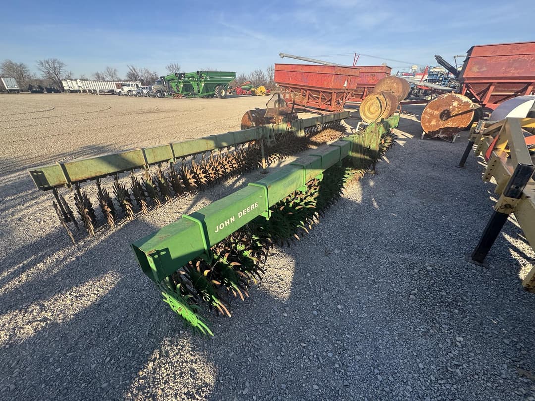 Image of John Deere 400 Primary image