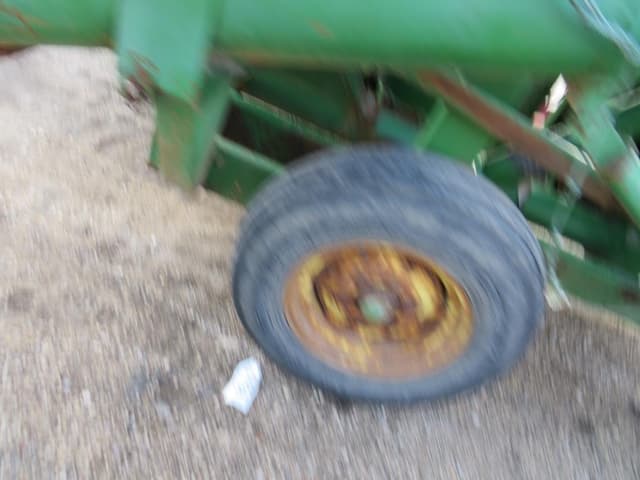 Image of John Deere 400 equipment image 4