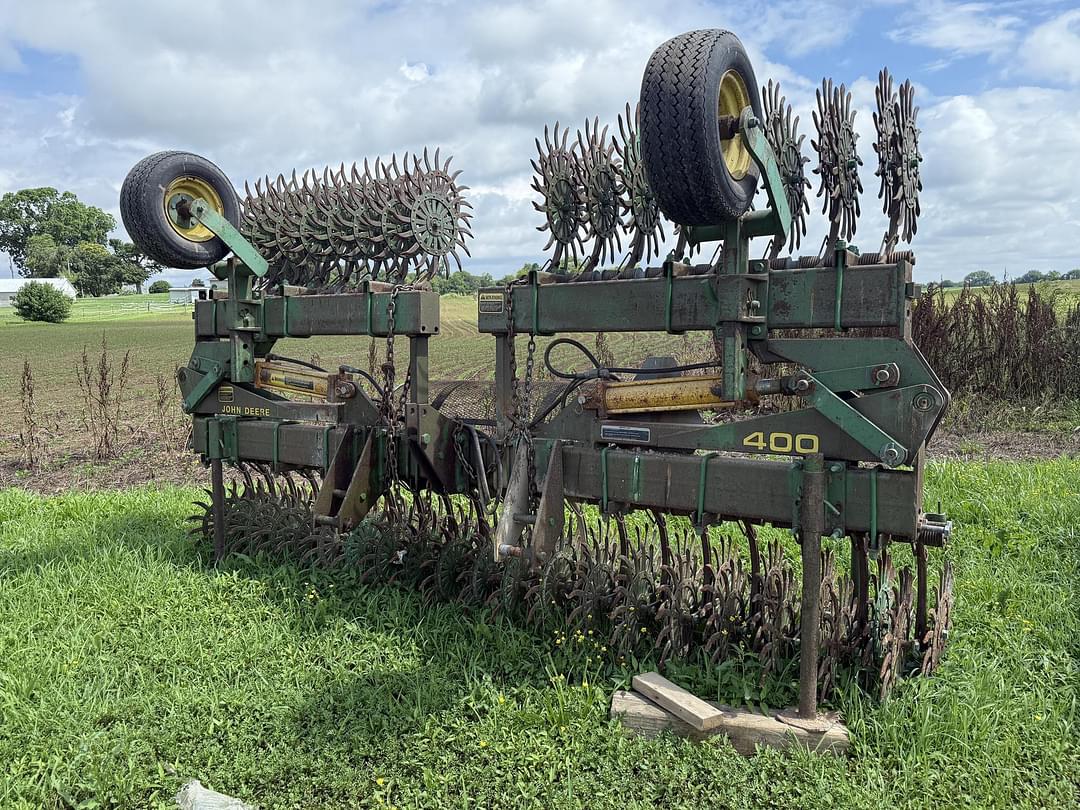 Image of John Deere 400 Primary image