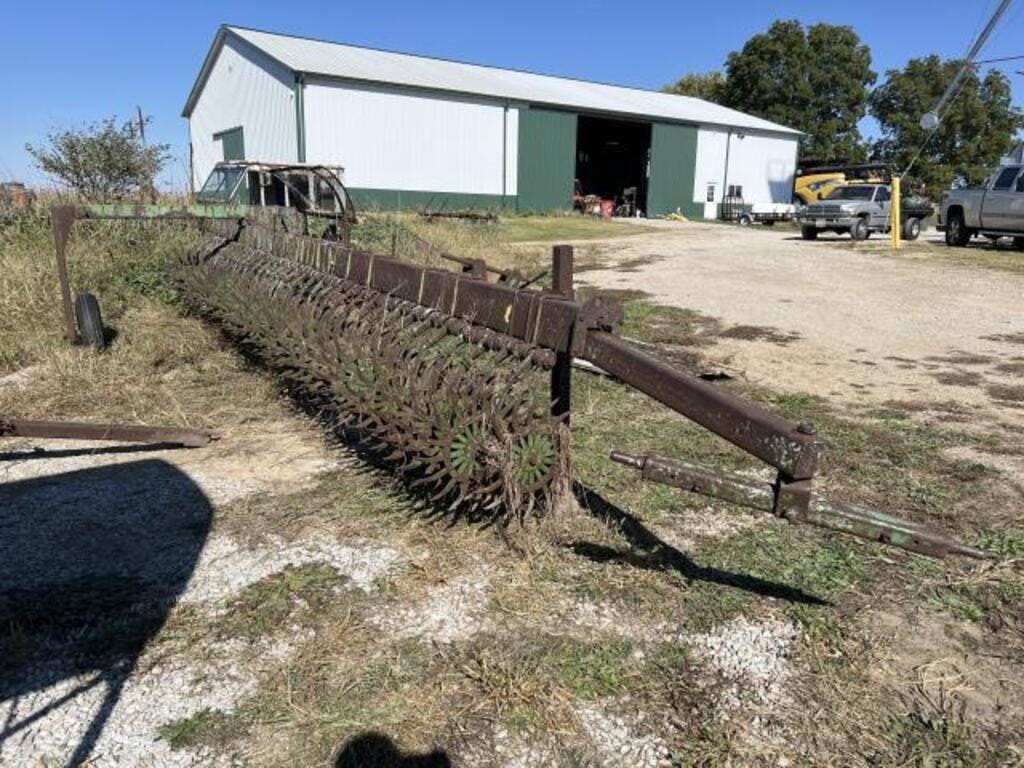 Main image John Deere 400