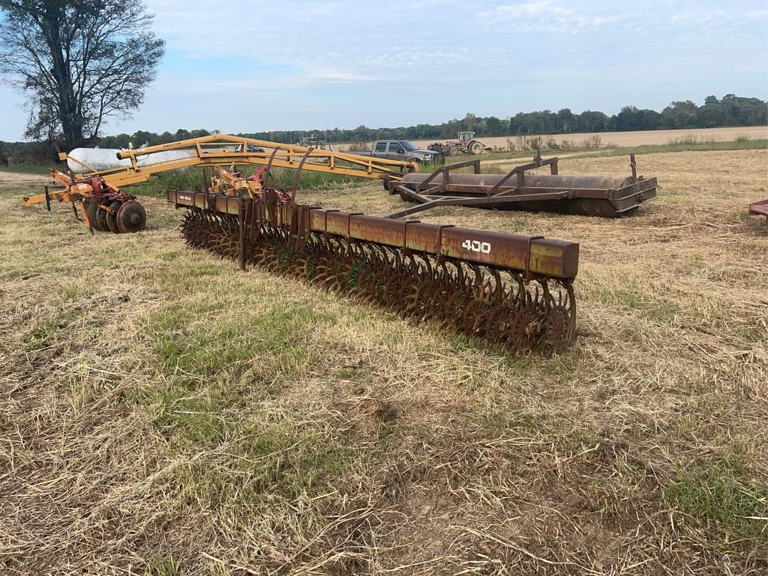Image of John Deere 400 Primary image