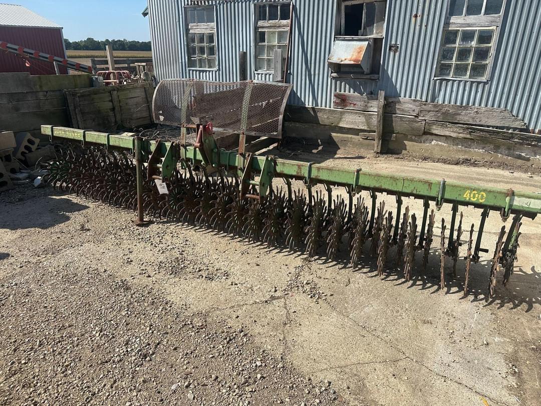 Image of John Deere 400 Primary image