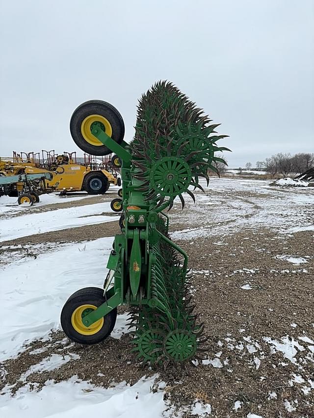 Image of John Deere 400 equipment image 1