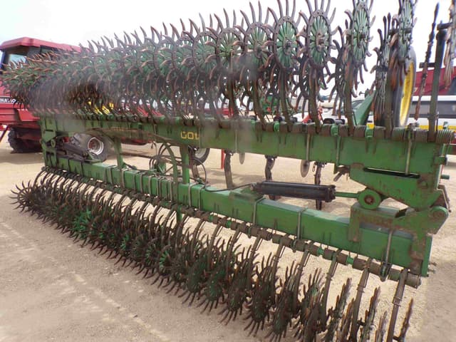 Image of John Deere 400 equipment image 4