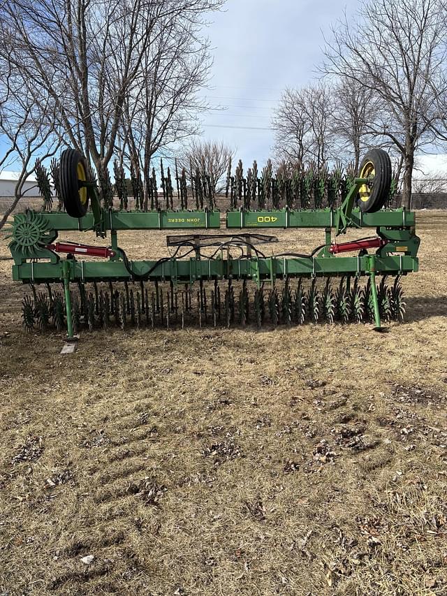 Image of John Deere 400 equipment image 1