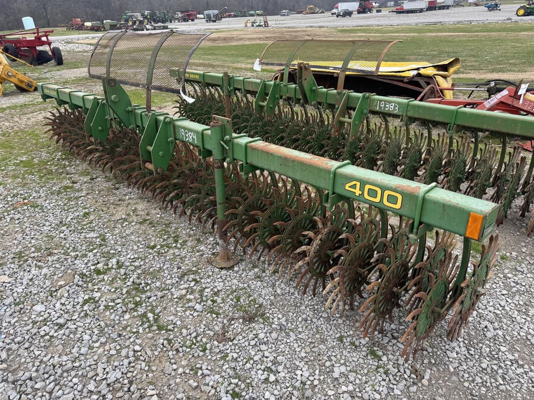 Image of John Deere 400 Primary image