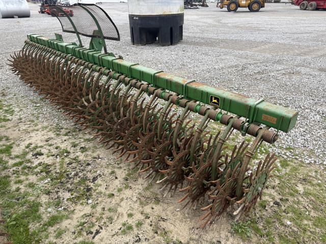 Image of John Deere 400 equipment image 2