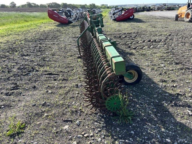 Image of John Deere 400 Image 1