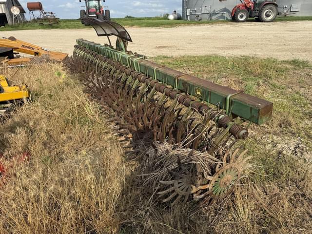 Image of John Deere 400 equipment image 3