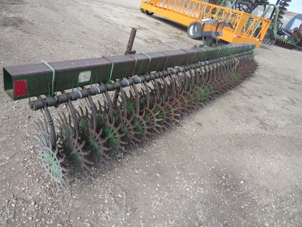 Image of John Deere 400 Image 1