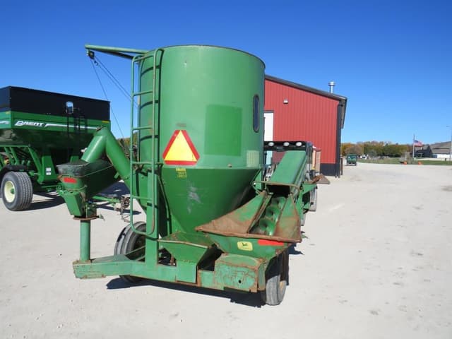 Image of John Deere 400 equipment image 2