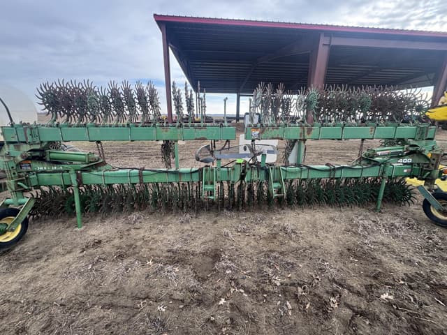 Image of John Deere 400 equipment image 1