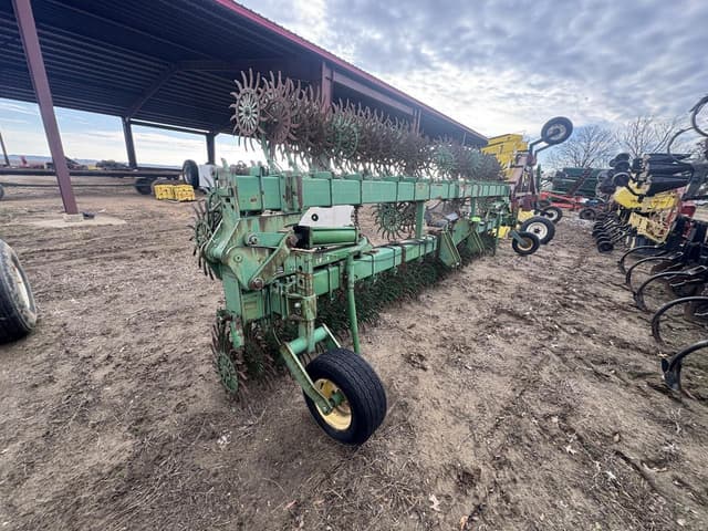 Image of John Deere 400 equipment image 4