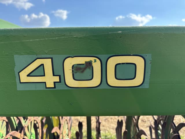 Image of John Deere 400 equipment image 4