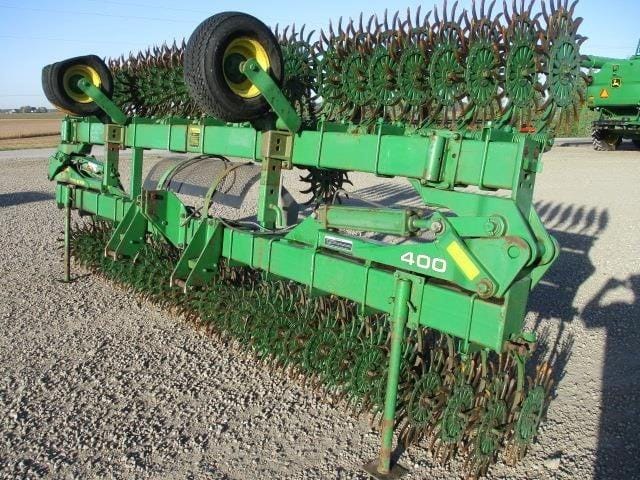 John Deere 400 Equipment Image0