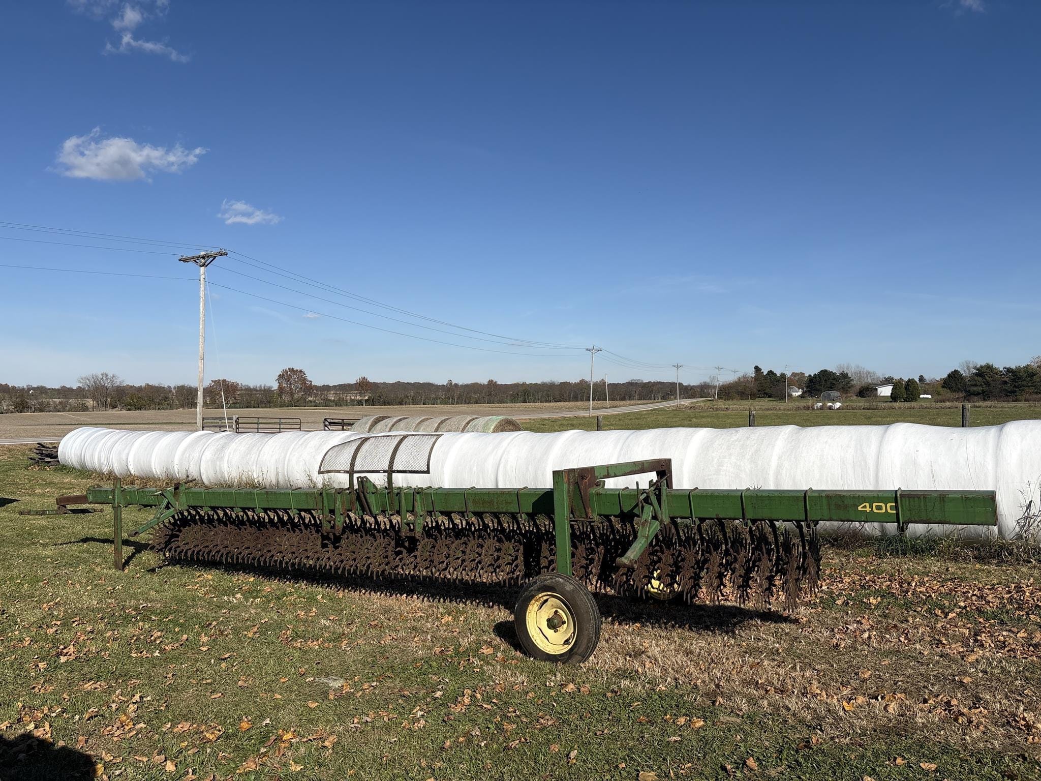 John Deere 400 Equipment Image0