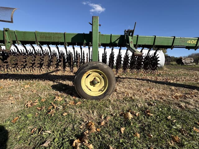 Image of John Deere 400 equipment image 2