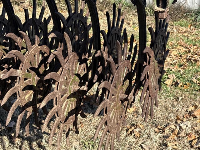 Image of John Deere 400 equipment image 1