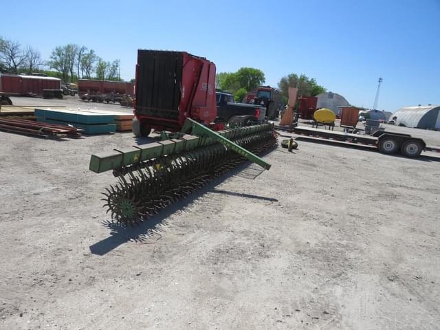 Image of John Deere 400 equipment image 1