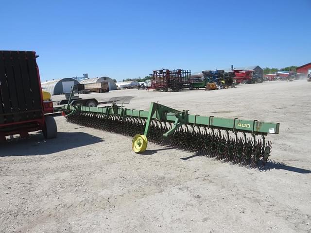 Image of John Deere 400 equipment image 2