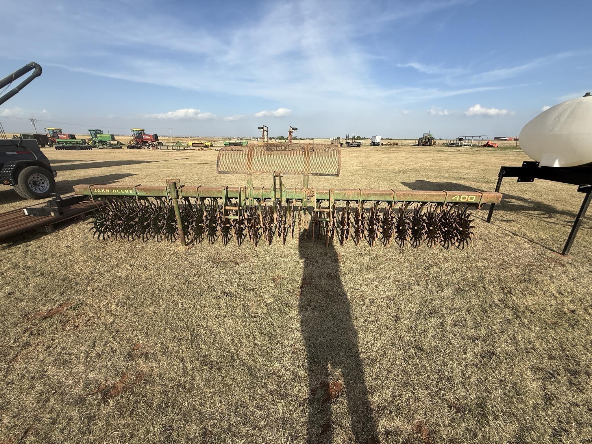 John Deere 400 Equipment Image0