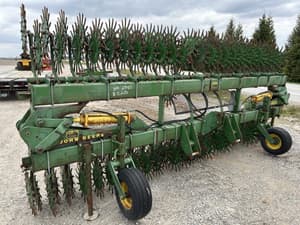 John Deere 400 Image