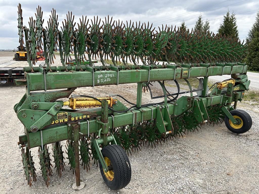 Image of John Deere 400 Primary image