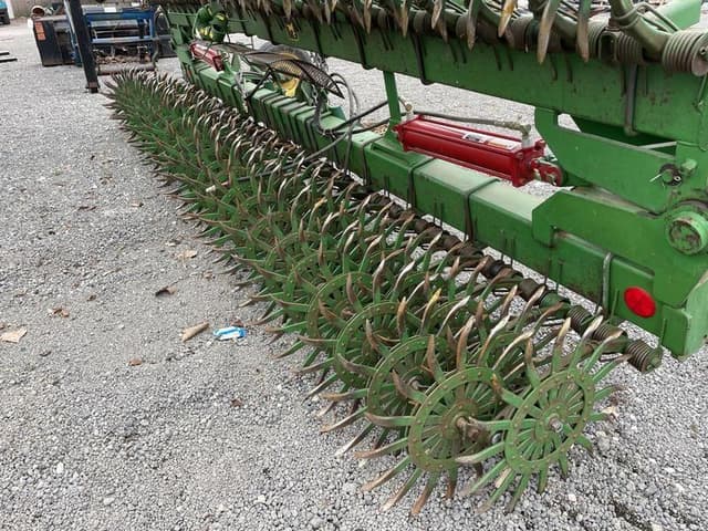 Image of John Deere 400 equipment image 2