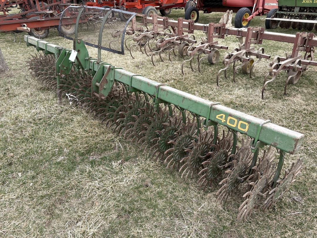 Image of John Deere 400 Image 1