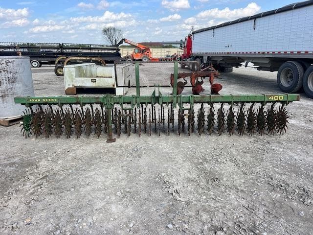 Image of John Deere 400 equipment image 2