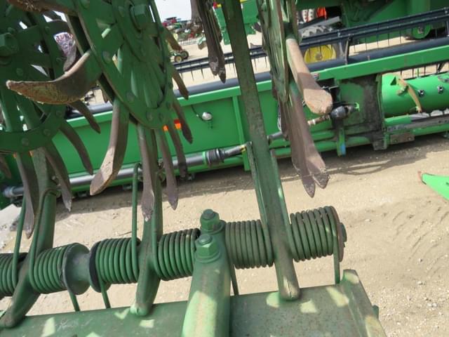 Image of John Deere 400 equipment image 3