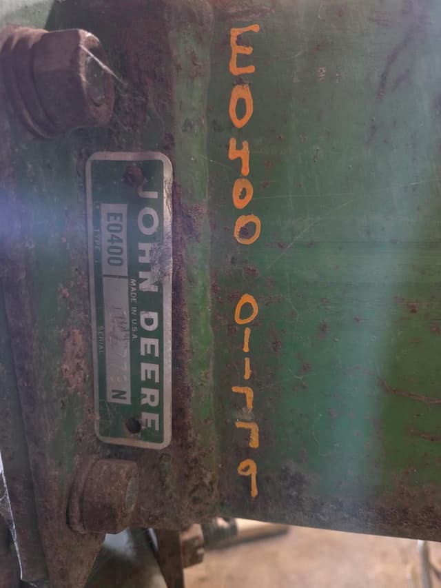 Image of John Deere E0400 equipment image 3