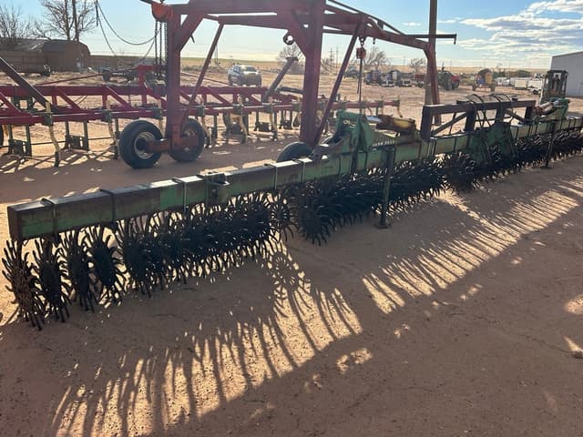 Image of John Deere 400 equipment image 4